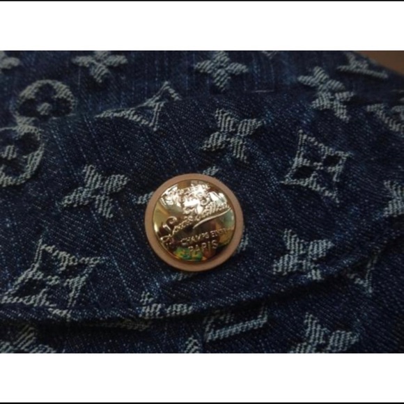 ⭐️Host Pick⭐️Authentic Louis Vuitton Denim Daily GM Monogram Hobo Bag - Picture 9 of 16